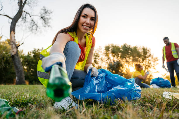 Best Commercial Cleanout Services  in Visalia, CA